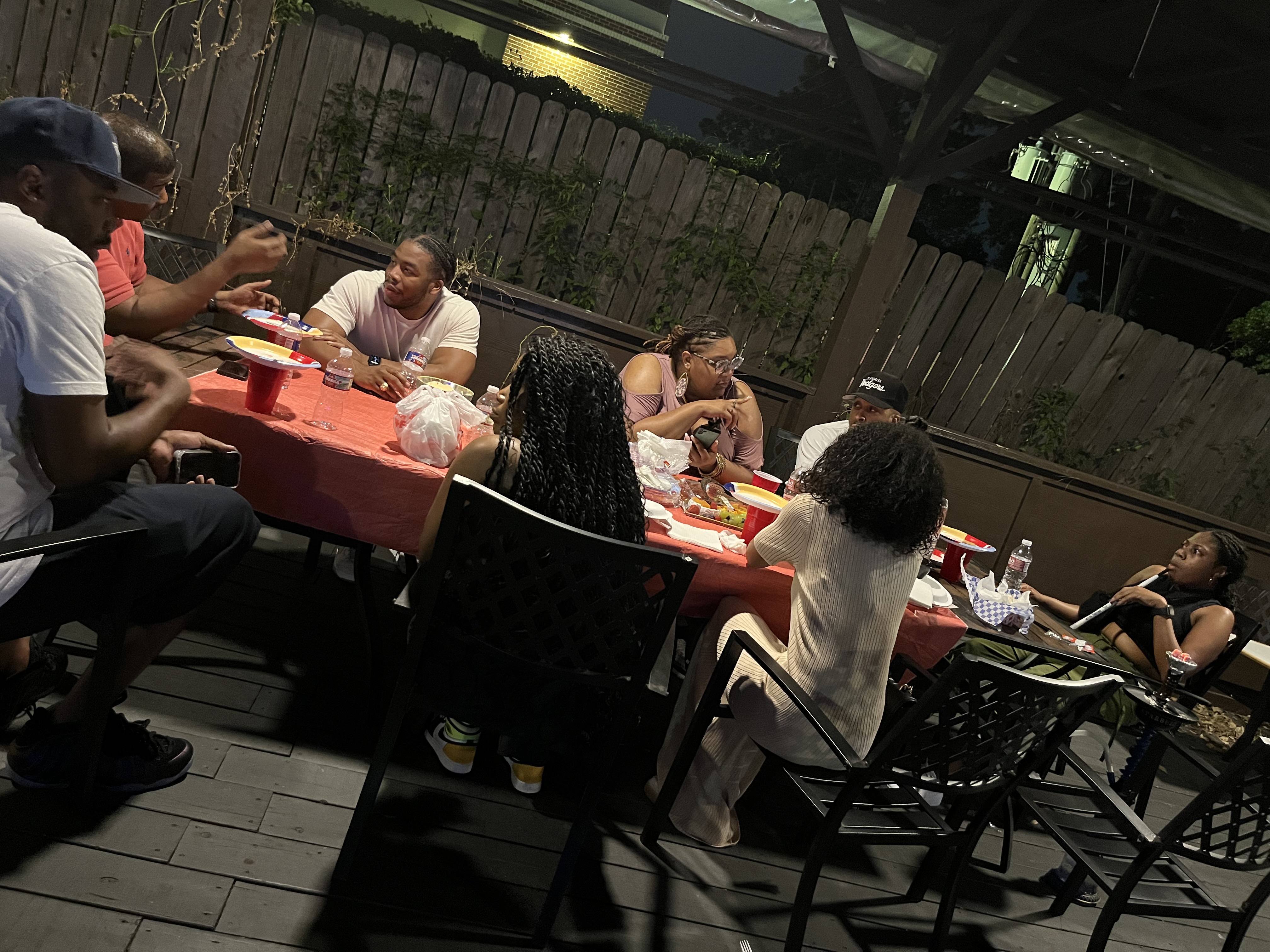 K&K attendees in deep konversation around the table